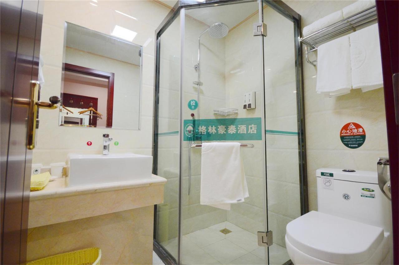Vatica Hefei Lujiang Road Hotel Bagian luar foto